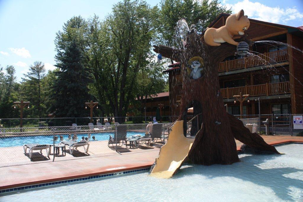 Meadowbrook Resort Wisconsin Dells Exterior photo