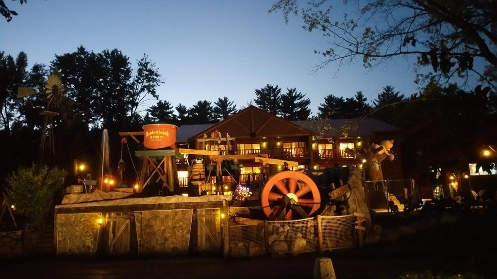 Meadowbrook Resort Wisconsin Dells Exterior photo