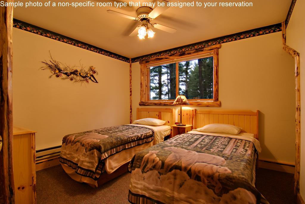 Meadowbrook Resort Wisconsin Dells Exterior photo