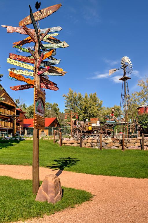Meadowbrook Resort Wisconsin Dells Exterior photo