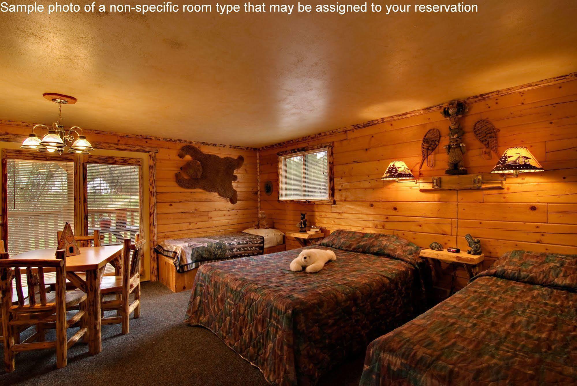 Meadowbrook Resort Wisconsin Dells Exterior photo